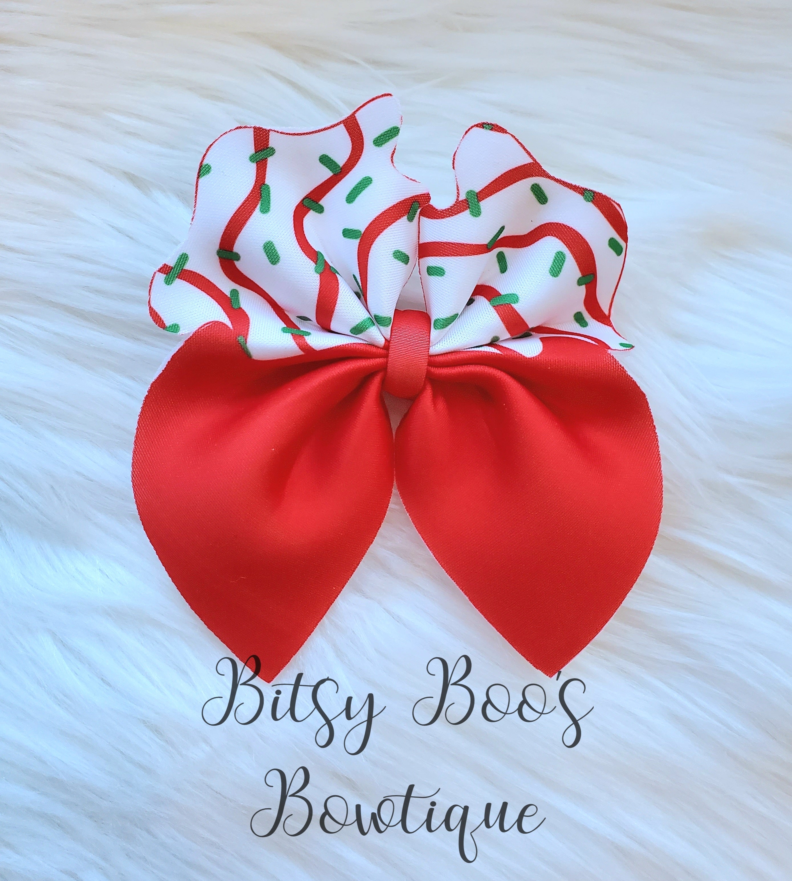 Christmas cakes sailor bow