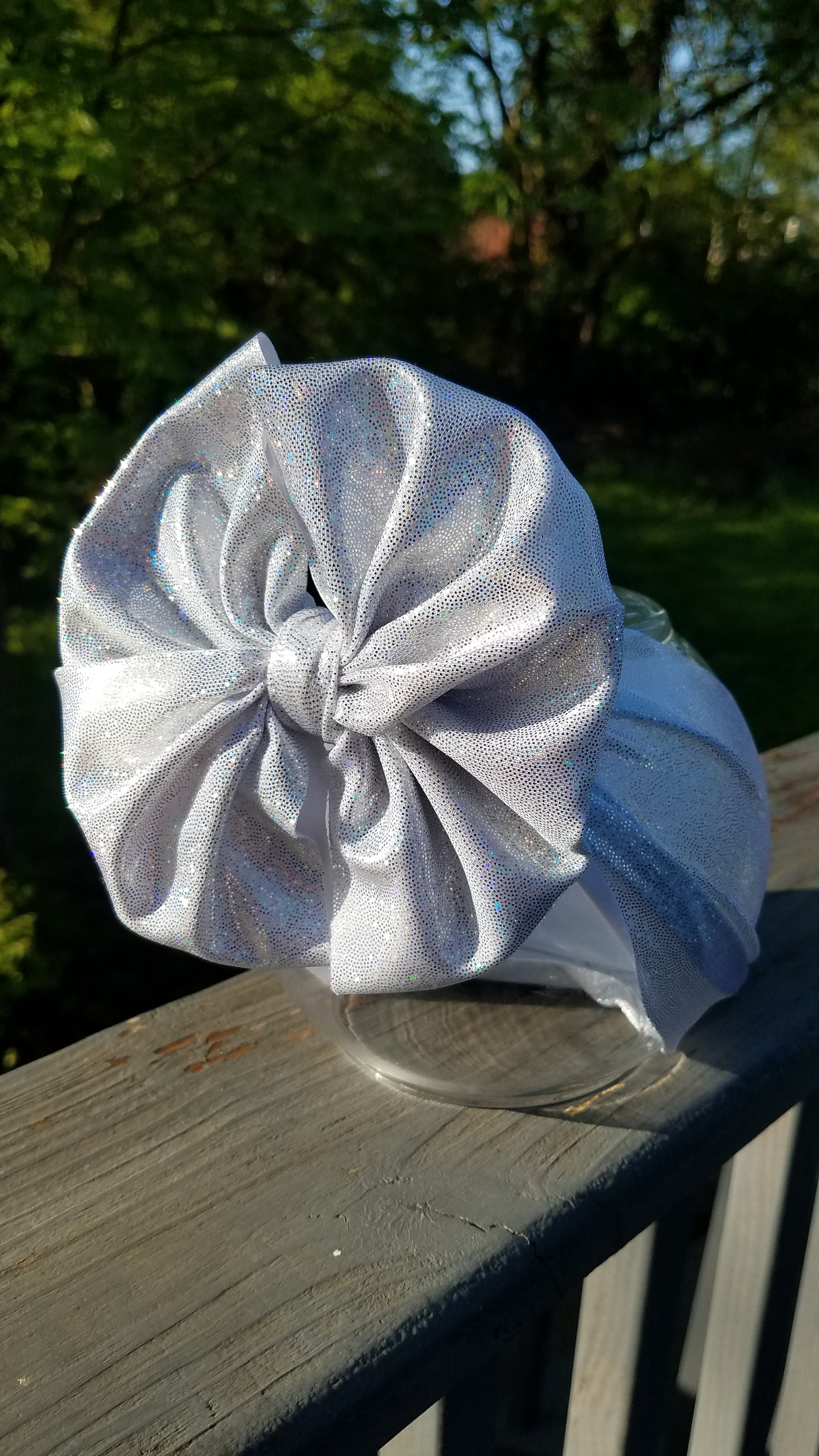 Silver Sea Foam Swim Bow